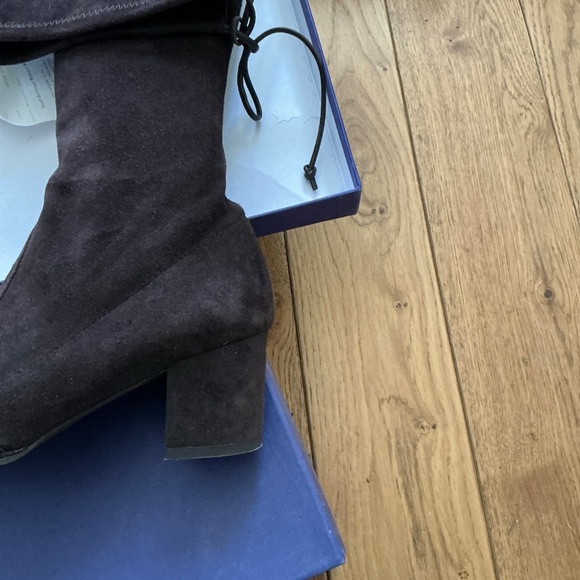 Stuart Weitzman over the knee boots - Picture 2 of 8